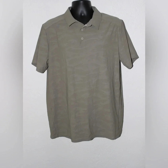 ZYIA Other - Men’s Zyia Active Camo Sport Ventilation Collar Polo Size XL
